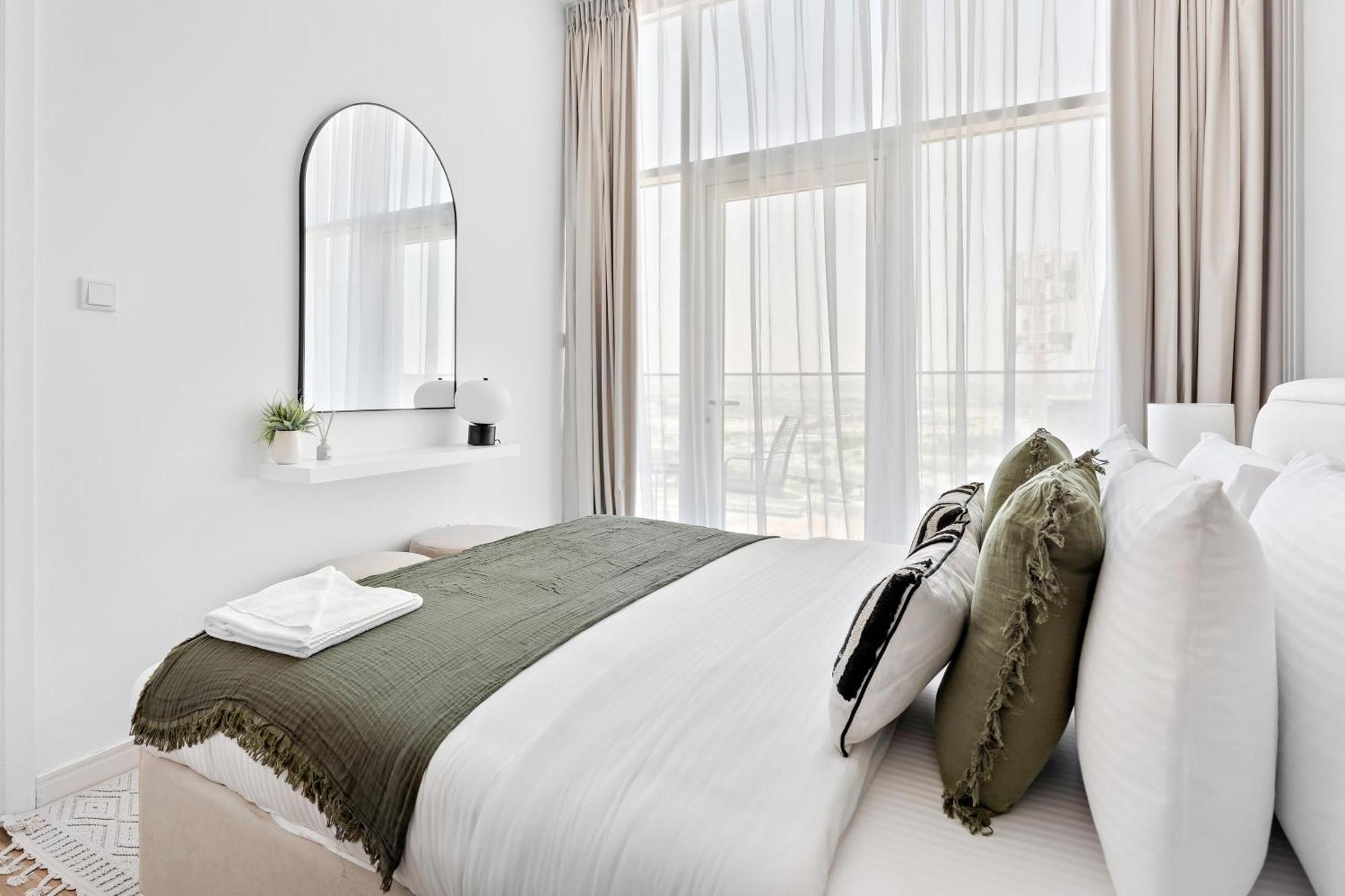 Silkhaus Modern 1Bdr In Oasis Near Masdar City Park อาบูดาบี ภายนอก รูปภาพ